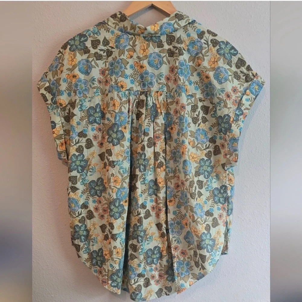a.n.a Blue and Brown Floral Button-Down Shirt - Picture 5 of 7